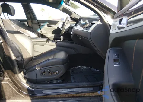 2018 Genesis G80 3.3T Sport z USA, uszkodzony, nr VIN KMHGN4JB1JU264079